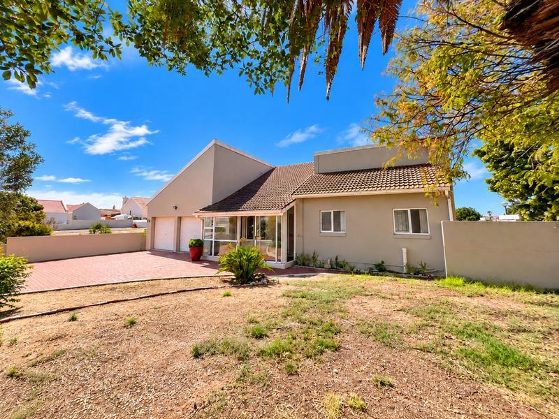 3 Bedroom Property for Sale in Port Owen Western Cape